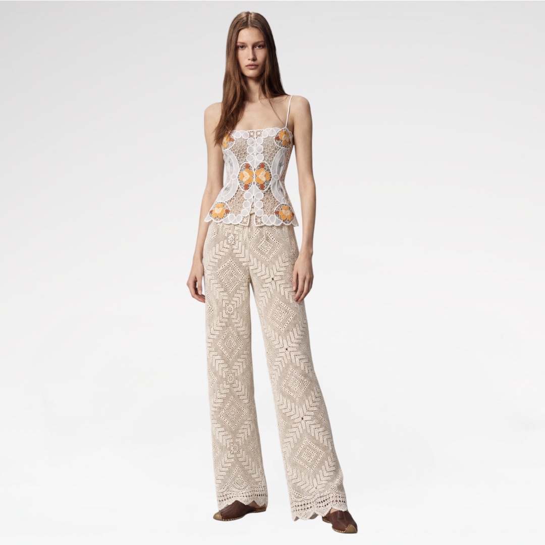 oak29-lace-tunic-model