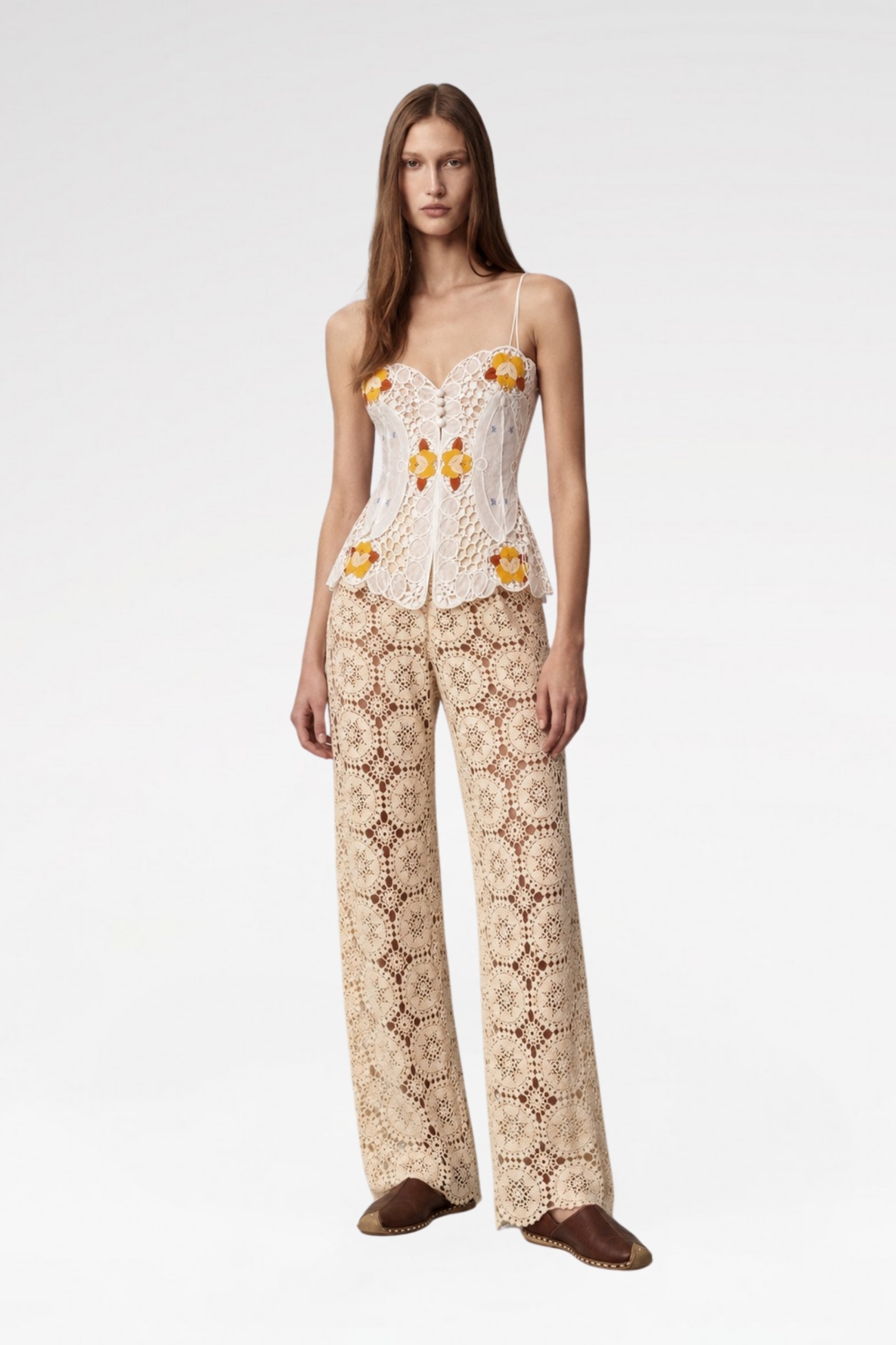 oak60-Floral-Embroidered-Lace-Bustier-front-model