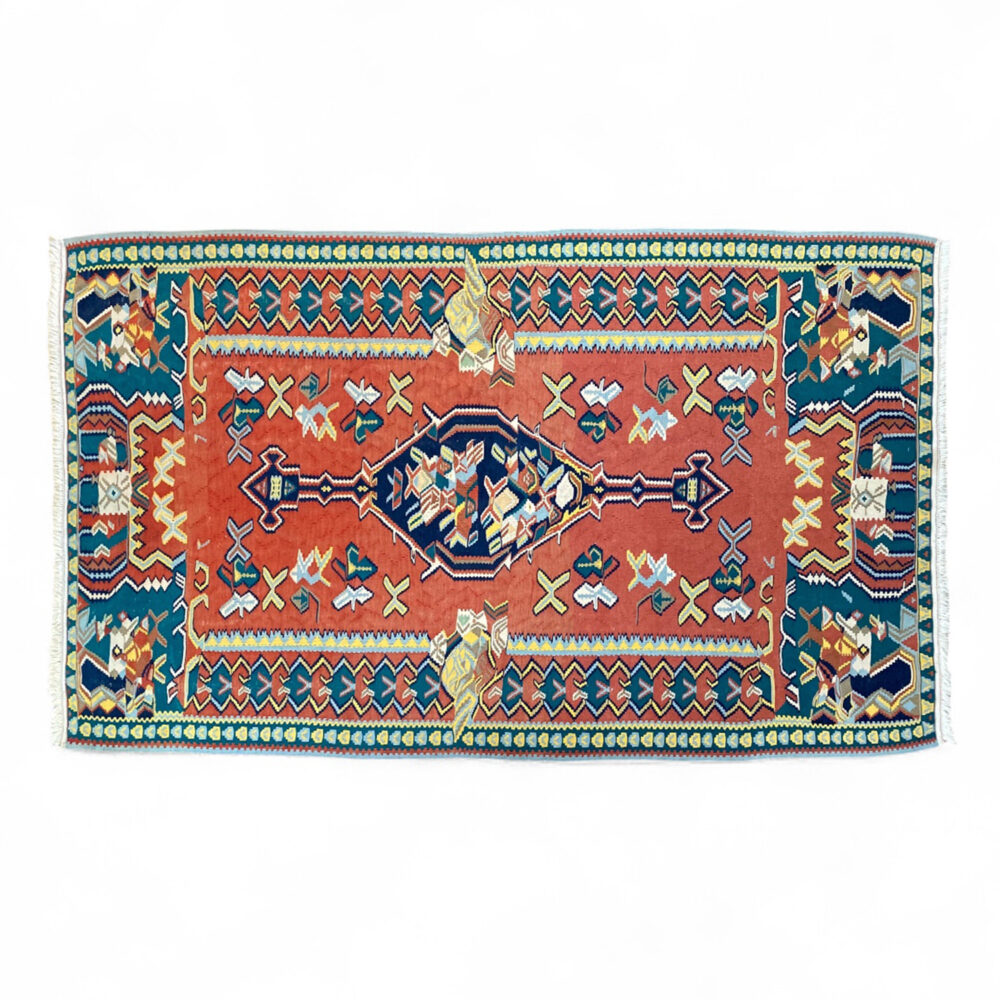 Ahi Kilim