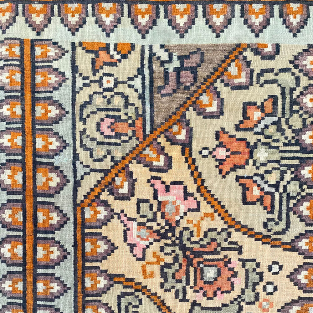 Riva Kilim
