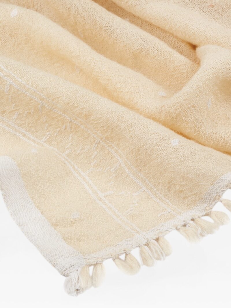 Fringed hand-woven ehram