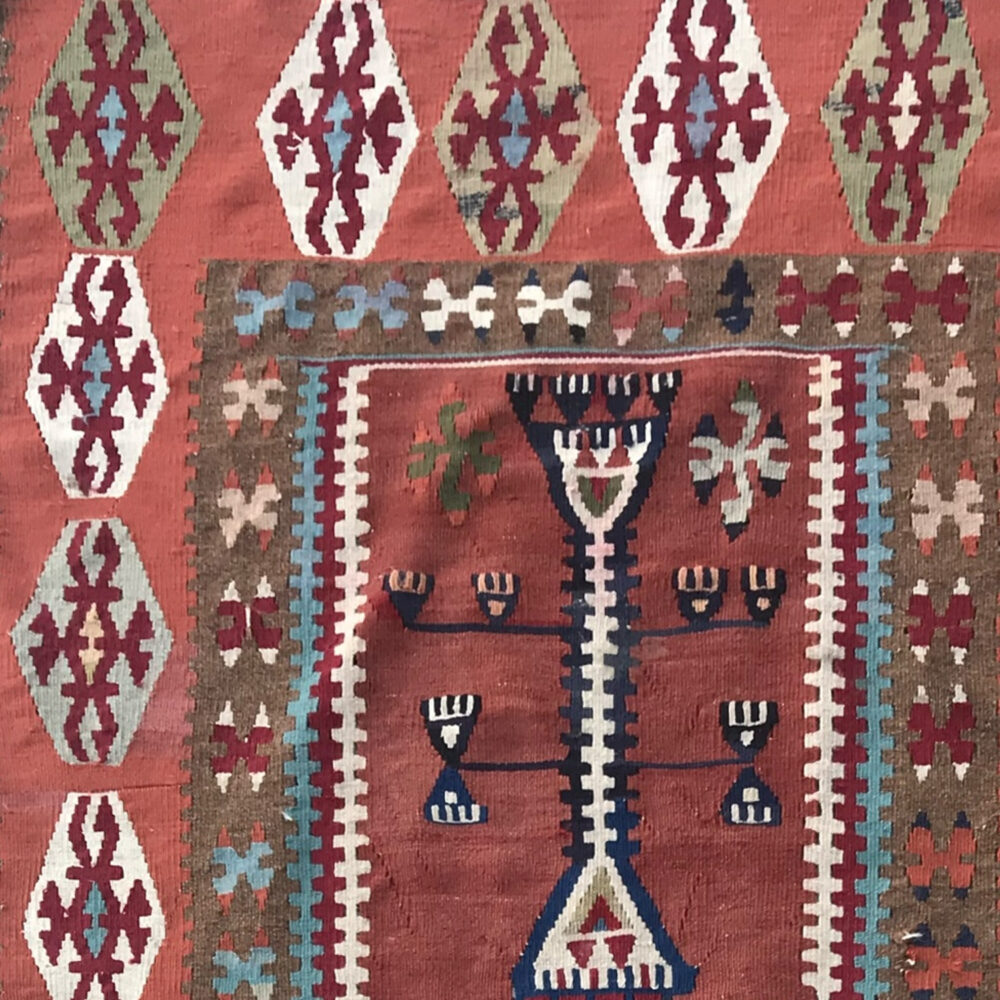 Nura Kilim