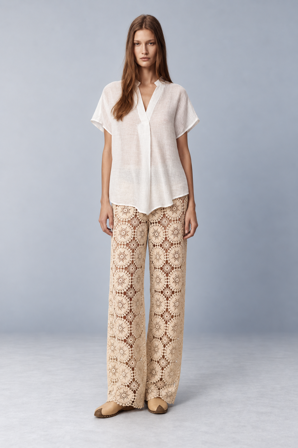 oak045-lace-pants-model