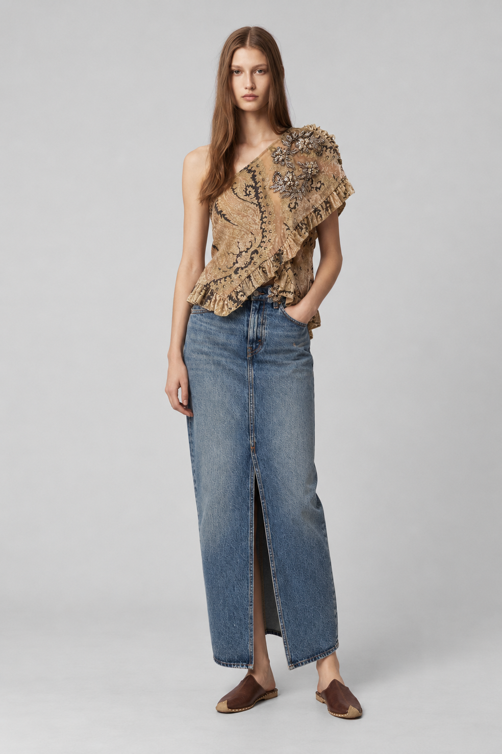 rtw33-blouse-model